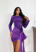 Abito con paillettes e fiocco purple