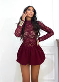 Abito bordeaux con corpino in pizzo