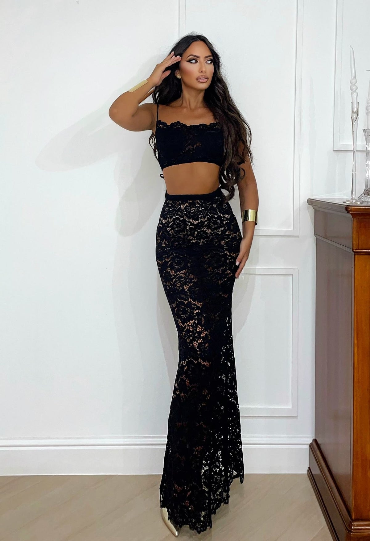 Completo top e gonna in pizzo nero