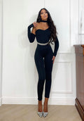 Tuta monospalla con manicotti e choker