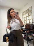 T-shirt con foulard