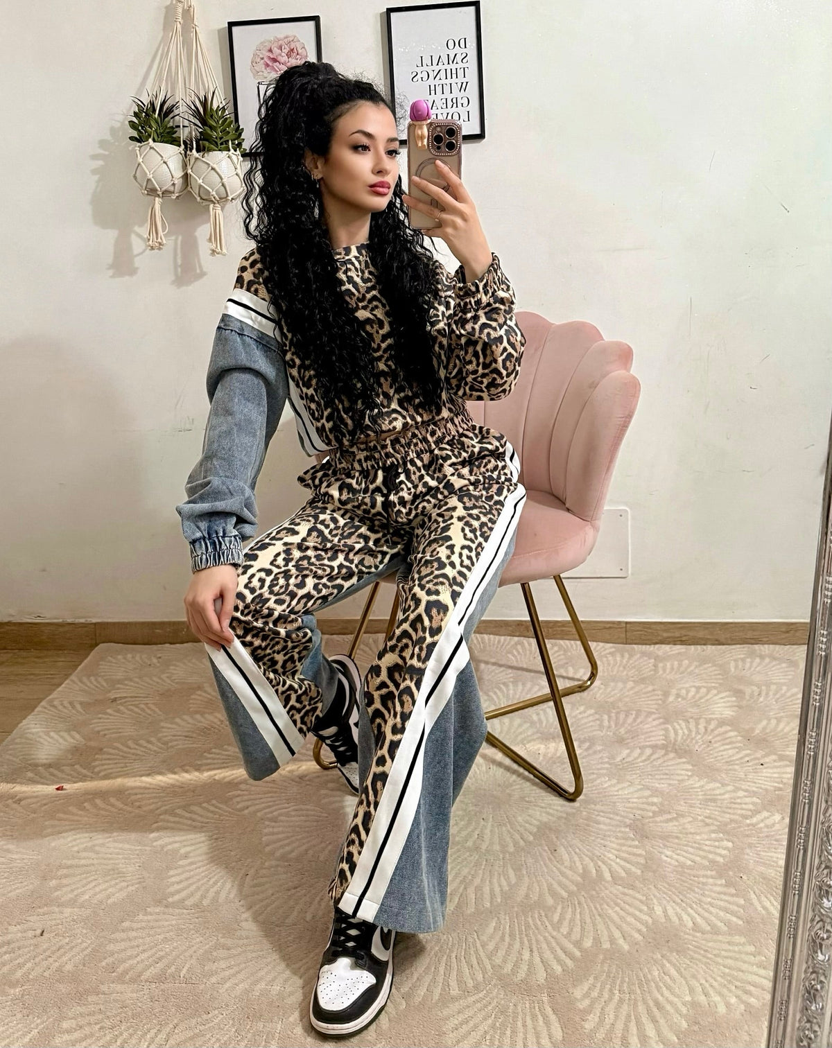 Set felpa e pantalone animalier jeans