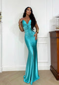 Abito a sirena con rosa
