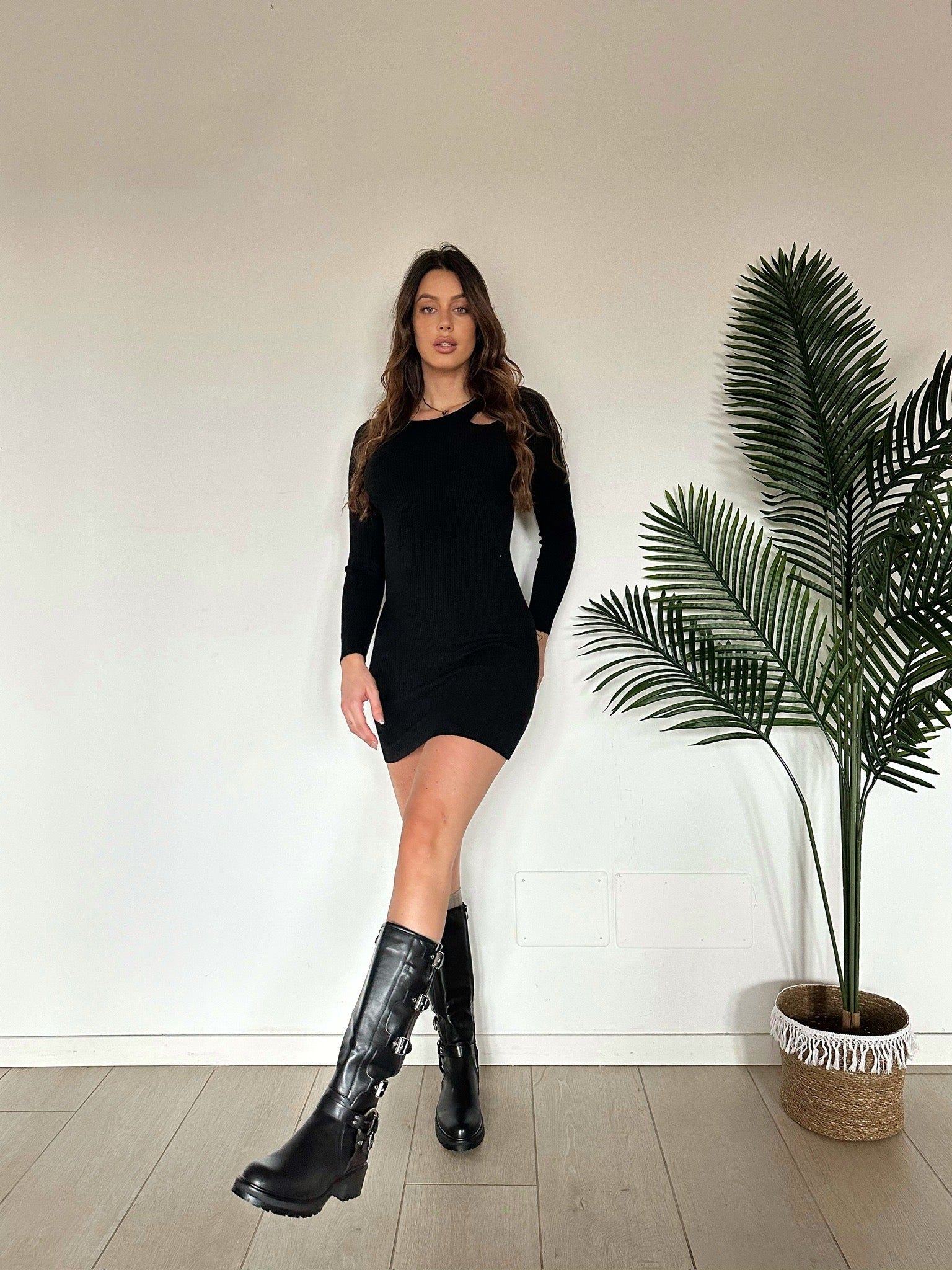 Abito in maglia con spacco