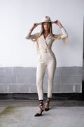 Tuta beige con cintura