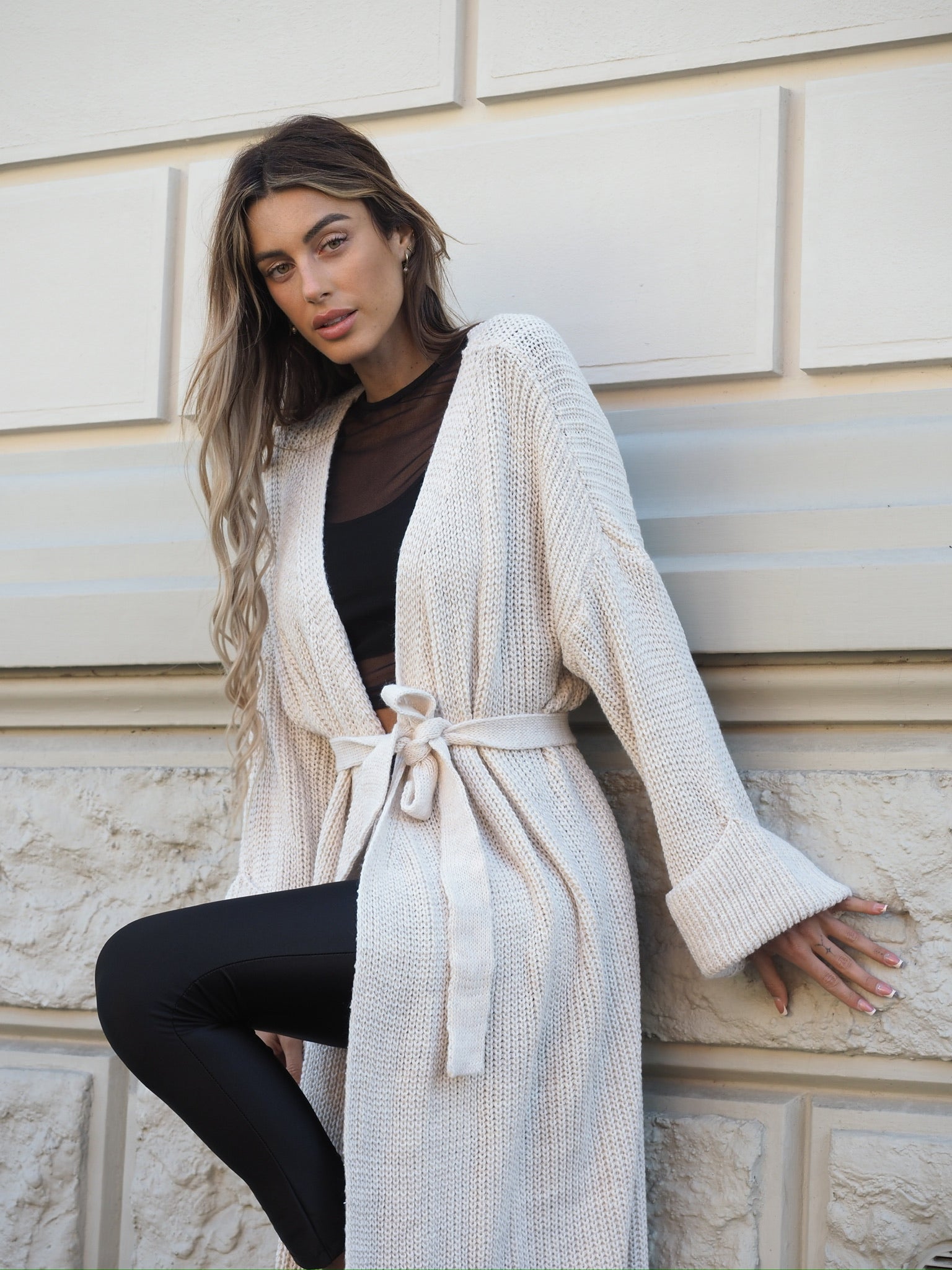 Maxi cardigan beige con frange