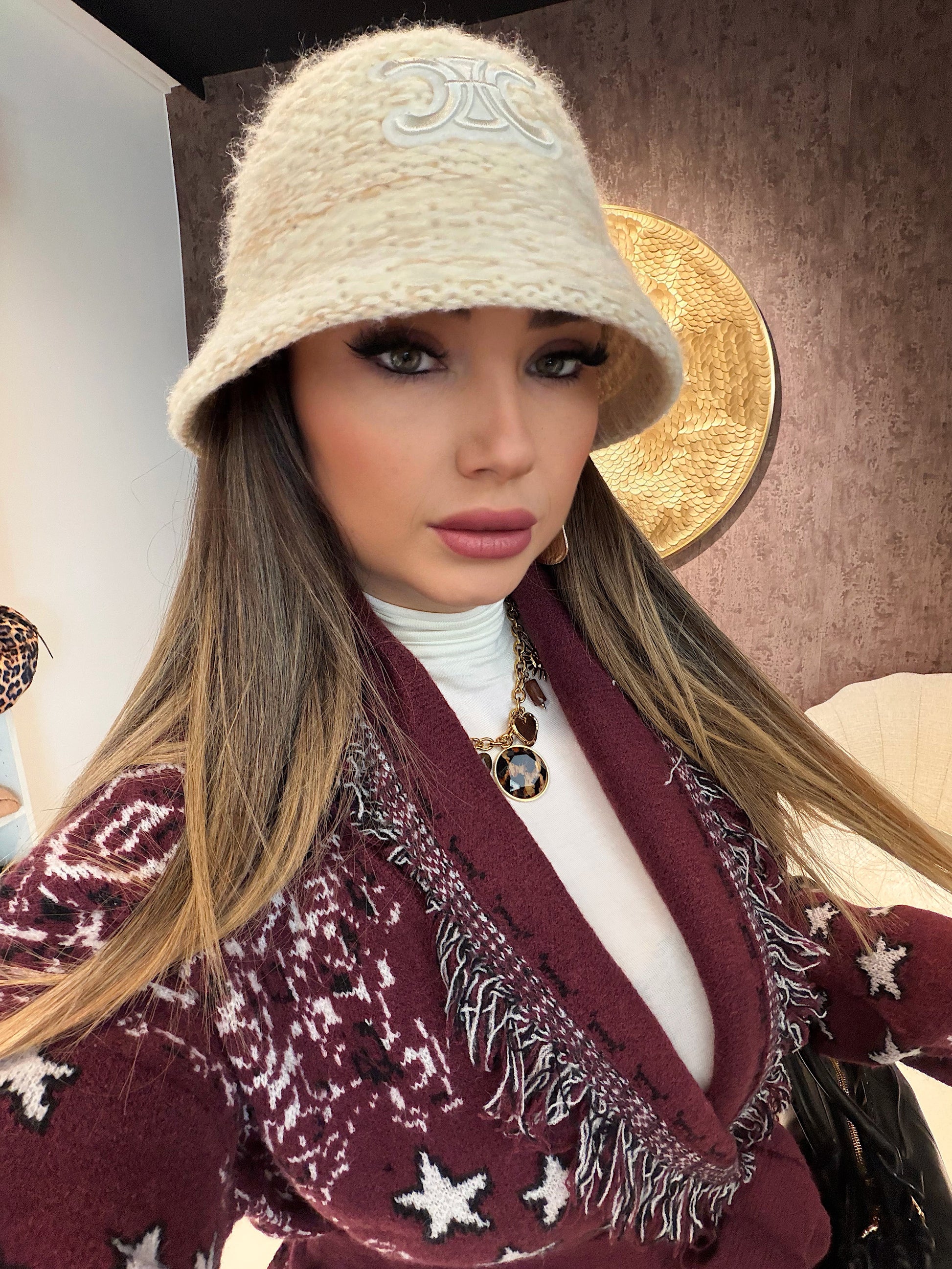 Cappelli sciarpe e guanti