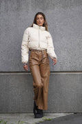 Pantalone cargo in ecopelle nude