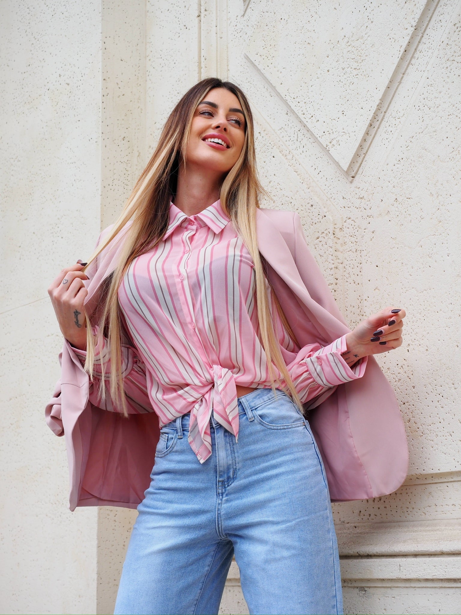 Camicia a righe rosa