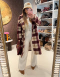 Completo maglia e pantalone con colletto a contrasto