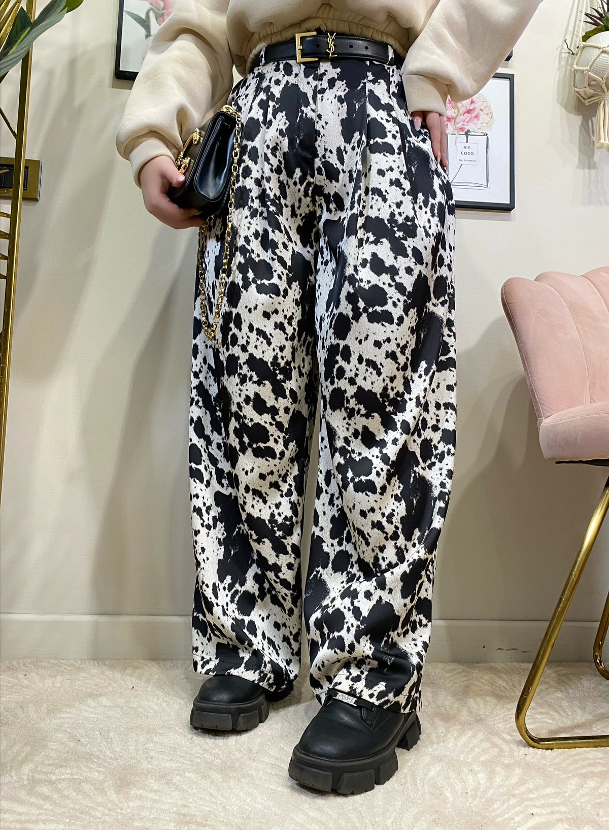 Pantalone in satin bianco nero