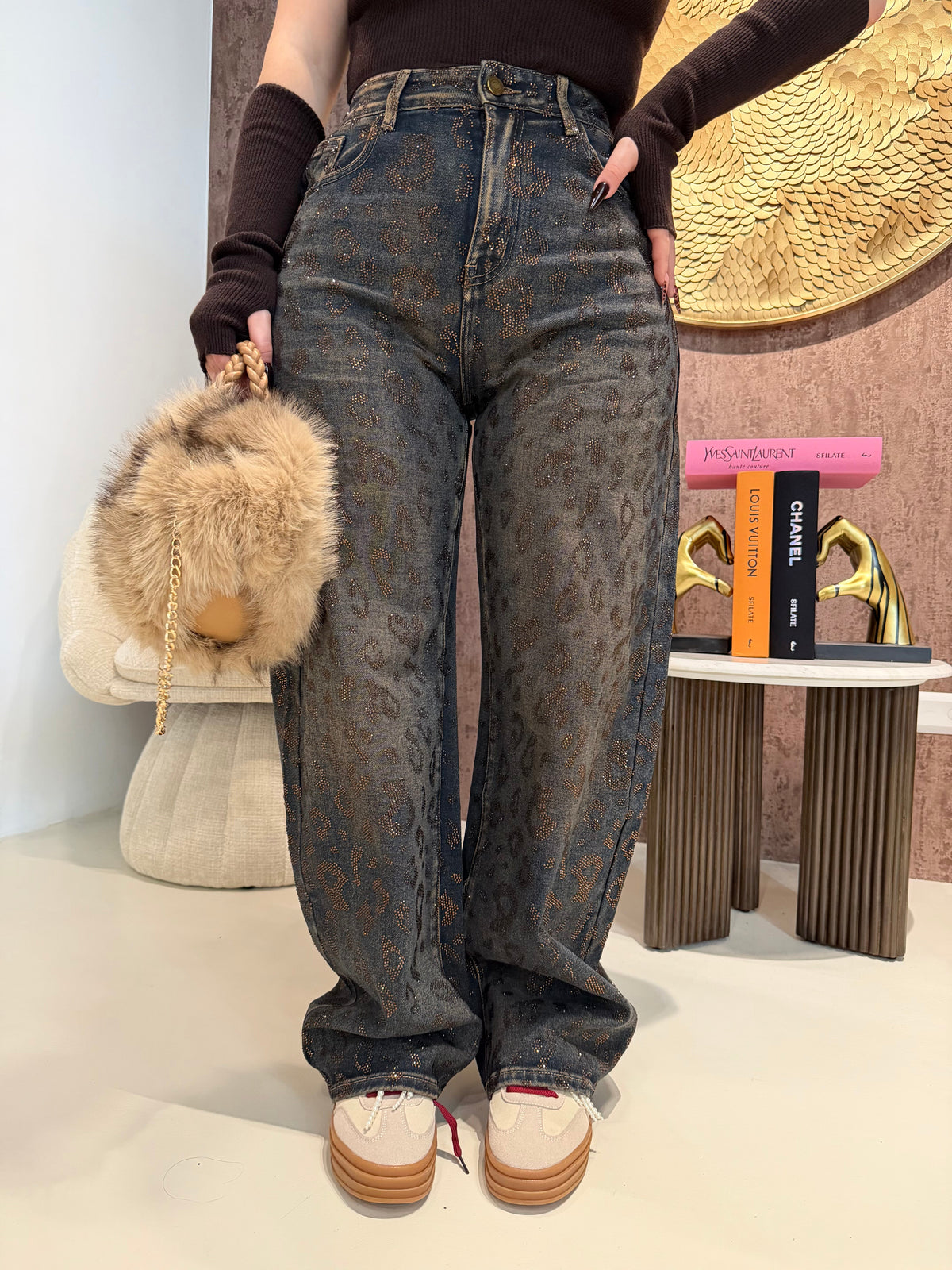 Jeans Balloon Fit con Stampa Animalier e Strass