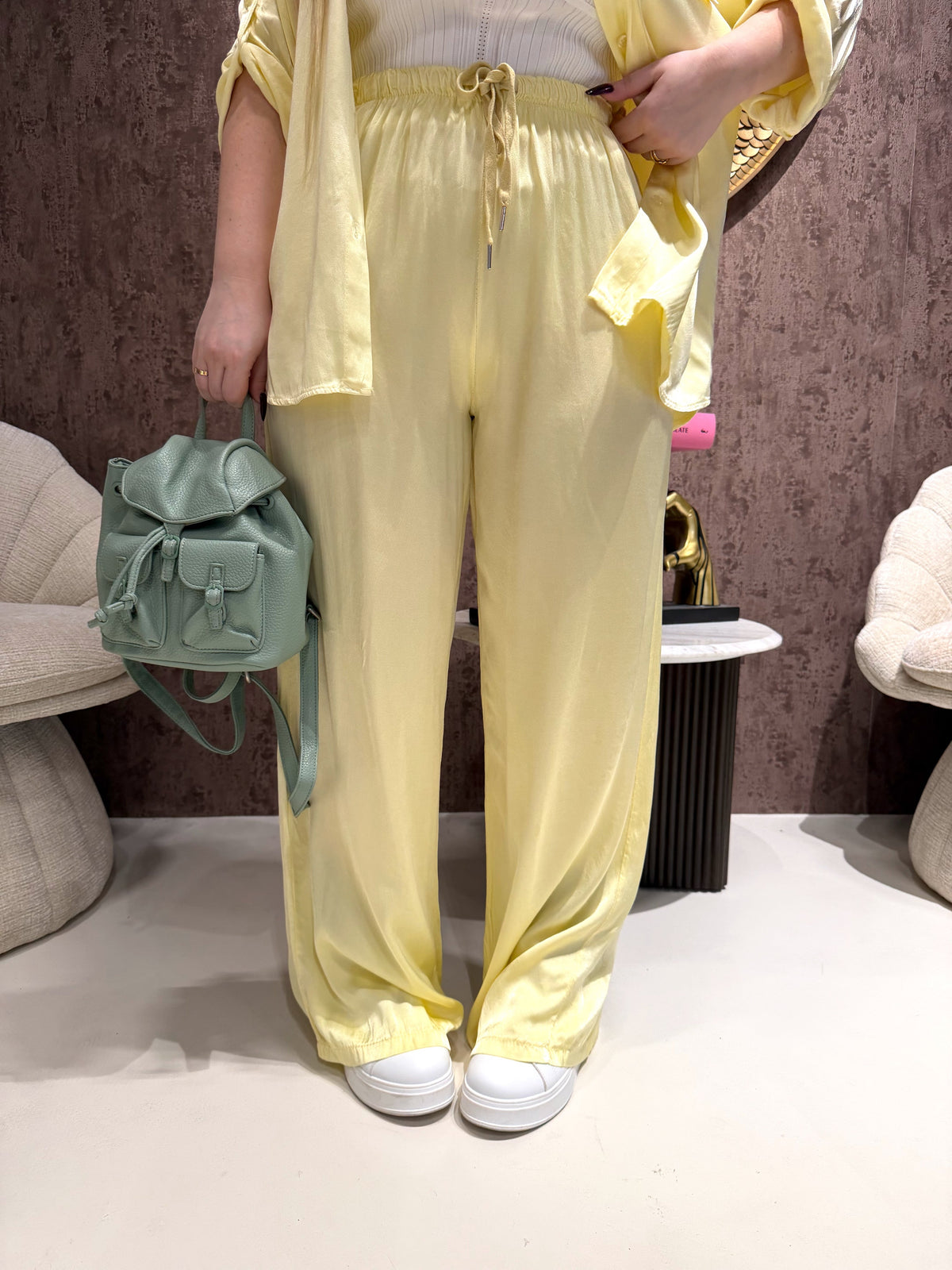 Completo in viscosa comfort