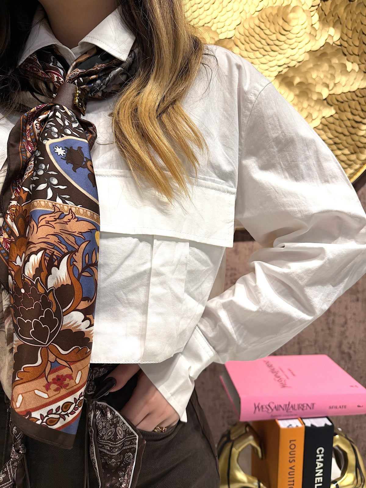 Camicia crop con tasche bianco