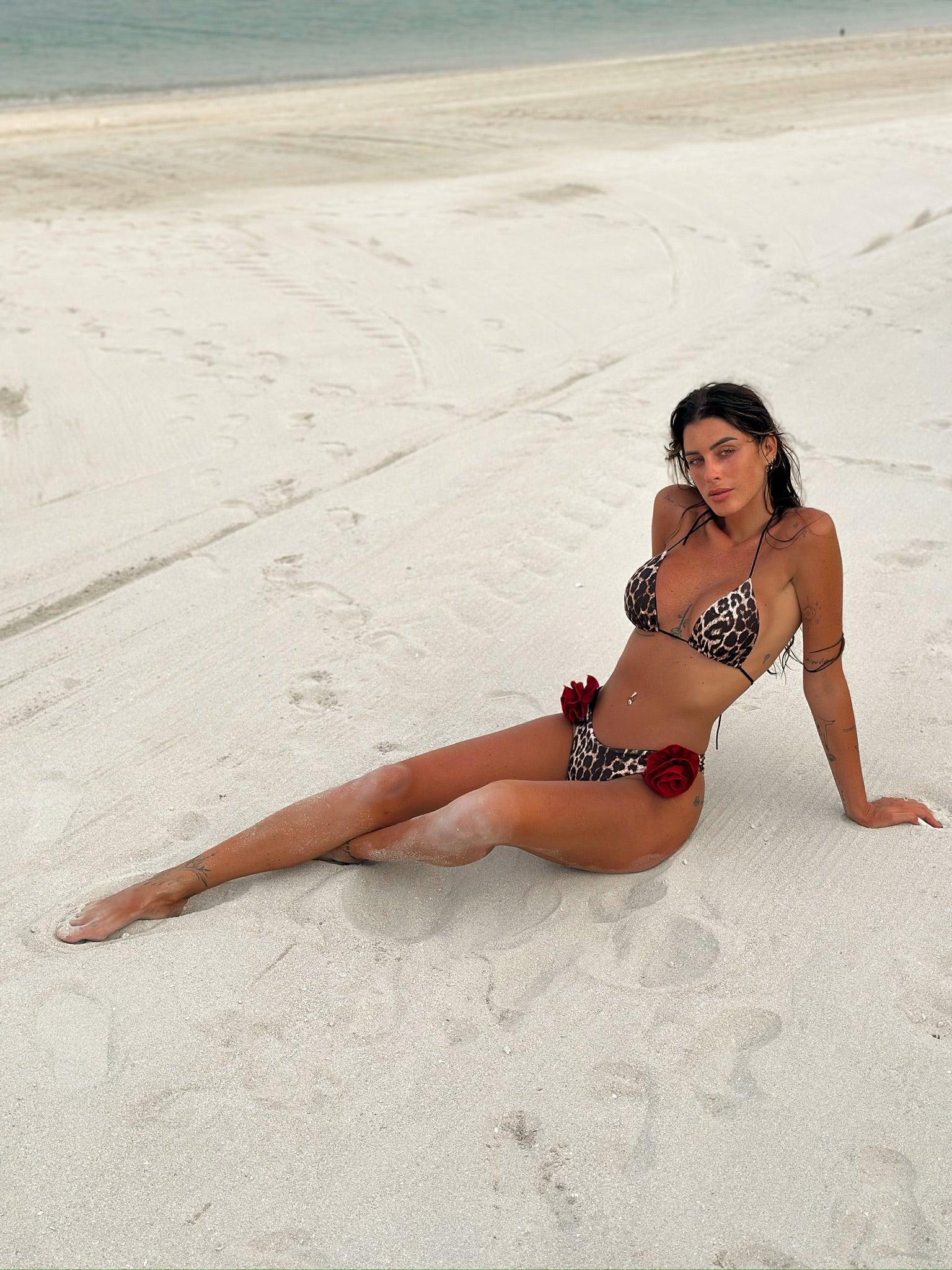Bikini con Rose Rosse