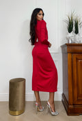 Abito rosso con nodo