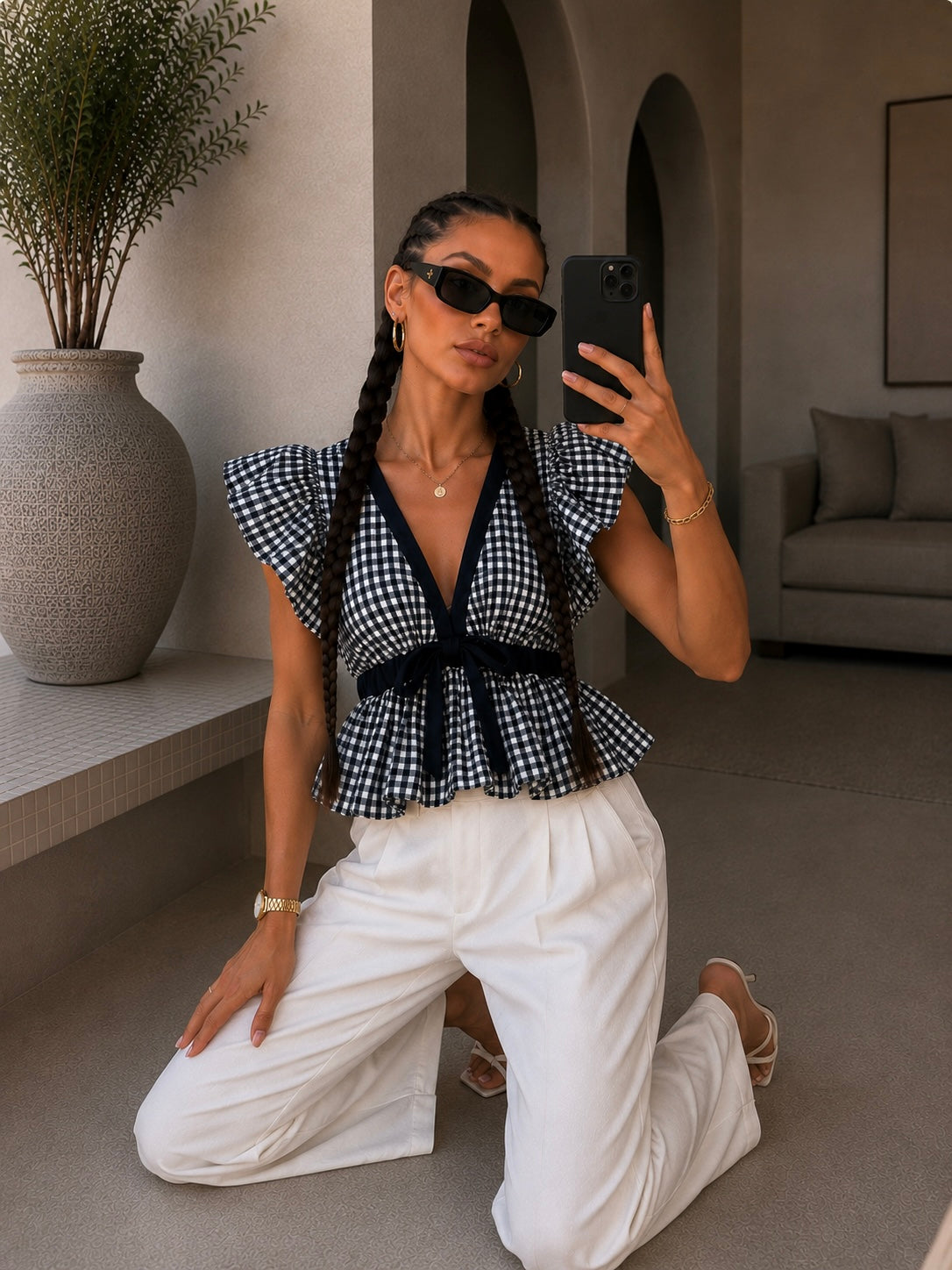 Top vichy con volant e fiocco bianco e blu