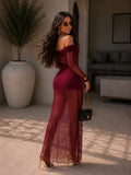 Abito bordeaux con trasparenza