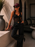 Body in pizzo e bretelle