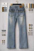 Jeans con borchie e dettaglio maculato sul retro