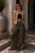 Gilet militare beige con bottoni decorativi