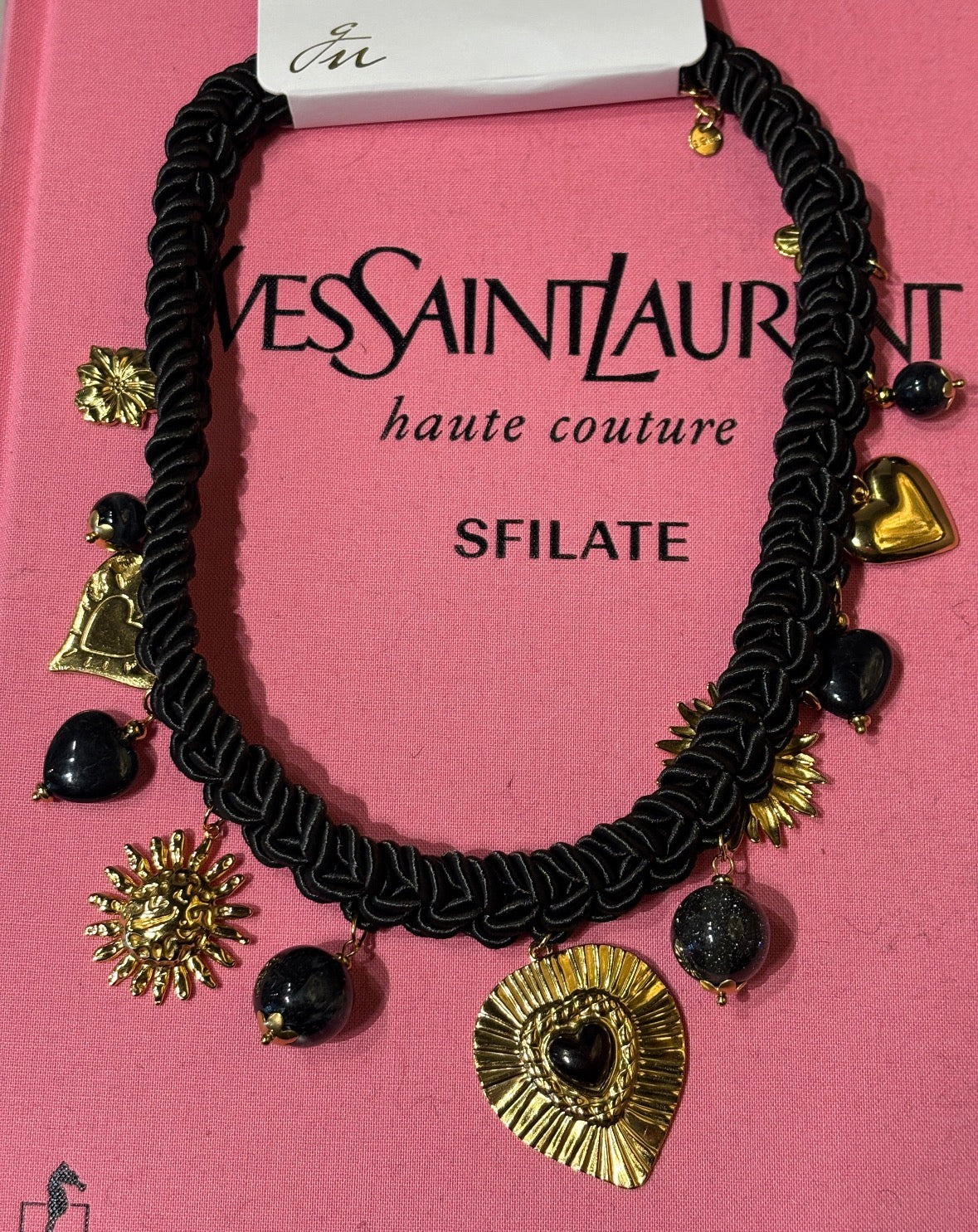 Collana Corda nera e cuore