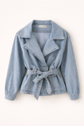 Giacca e pantalone in jeans con cintura