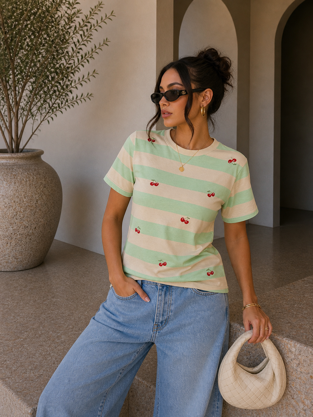 T-Shirt a righe con ciliegie