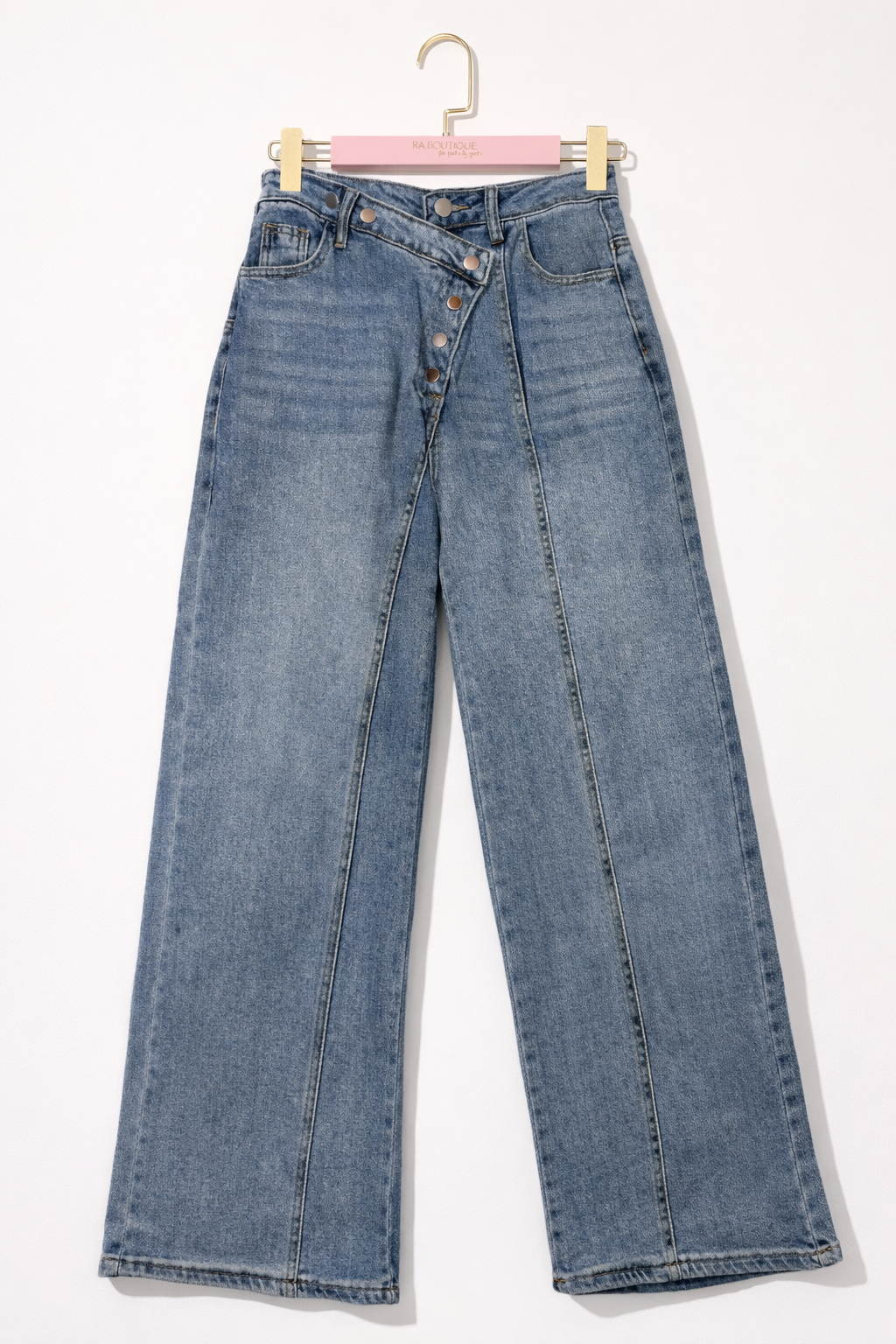 Jeans taglio obliquo