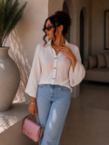 Camicia con rose ricamate manica a tre quarti