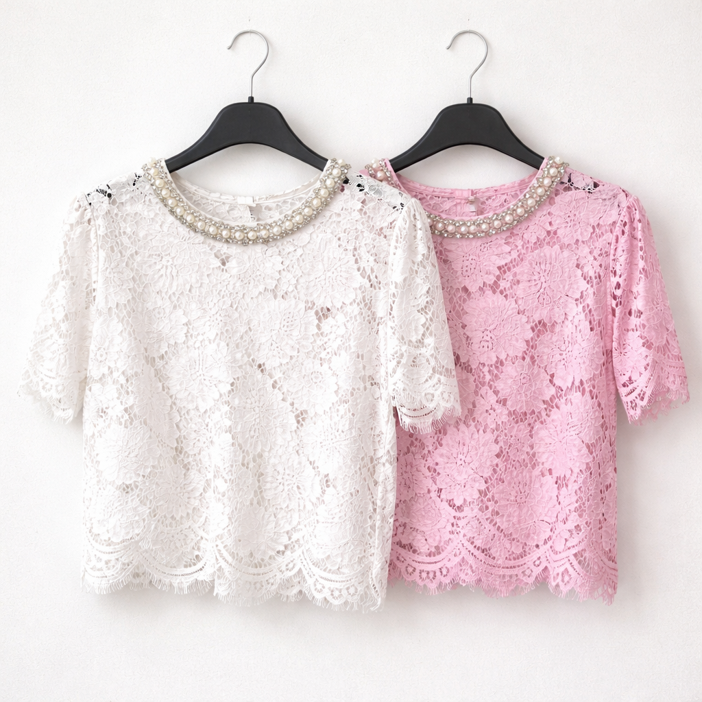 Blusa in Pizzo con Collo Gioiello