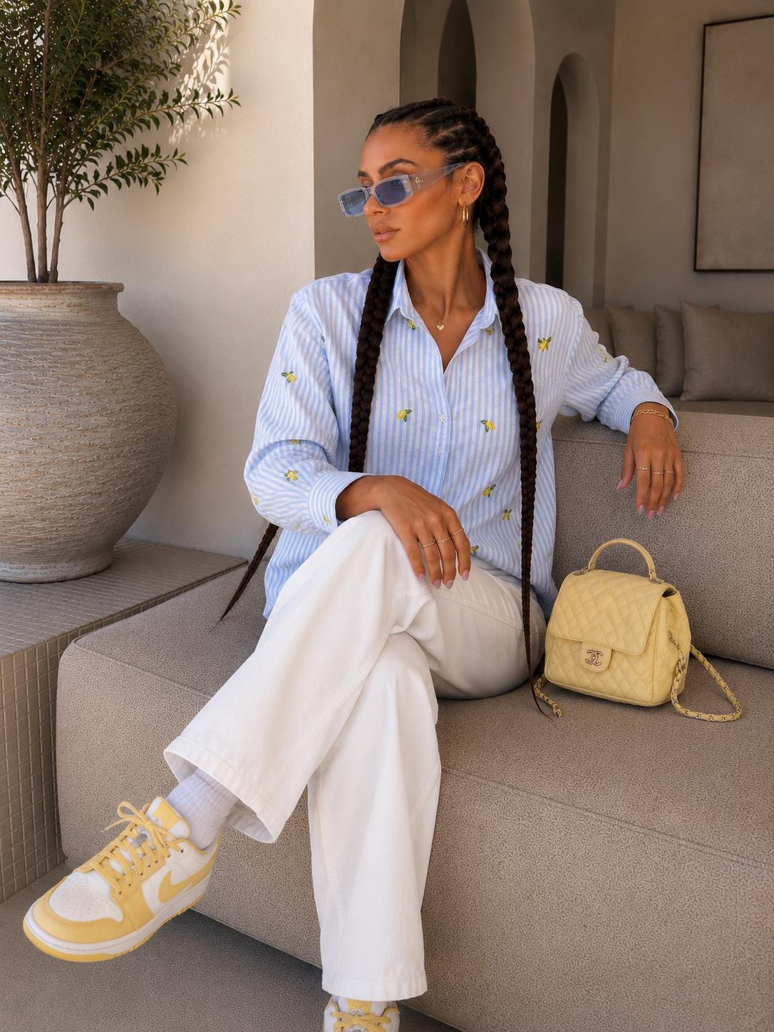 Camicia a Righe Celesti con Limoni Ricamati