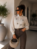Camicia Ricamata Floreale con Dettagli Gioiello
