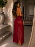 Abito bordeaux con gonna in velo