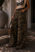 Pantalone cargo camouflage oversize