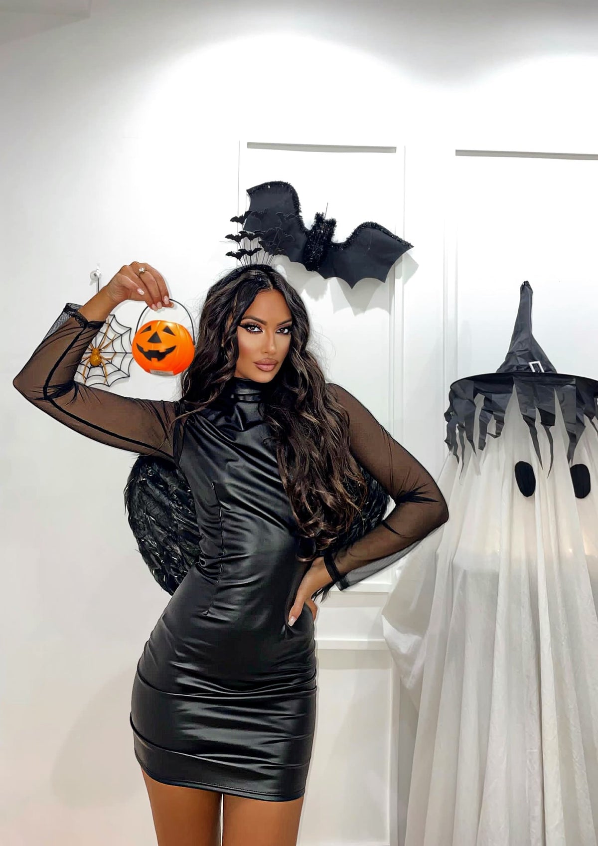 Abito in ecopelle con zip (Bat Girl)
