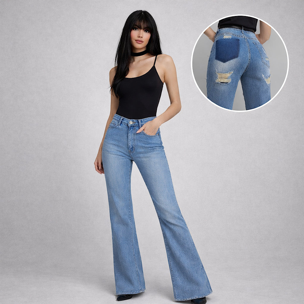 Jeans con strappi e dettaglio tasca