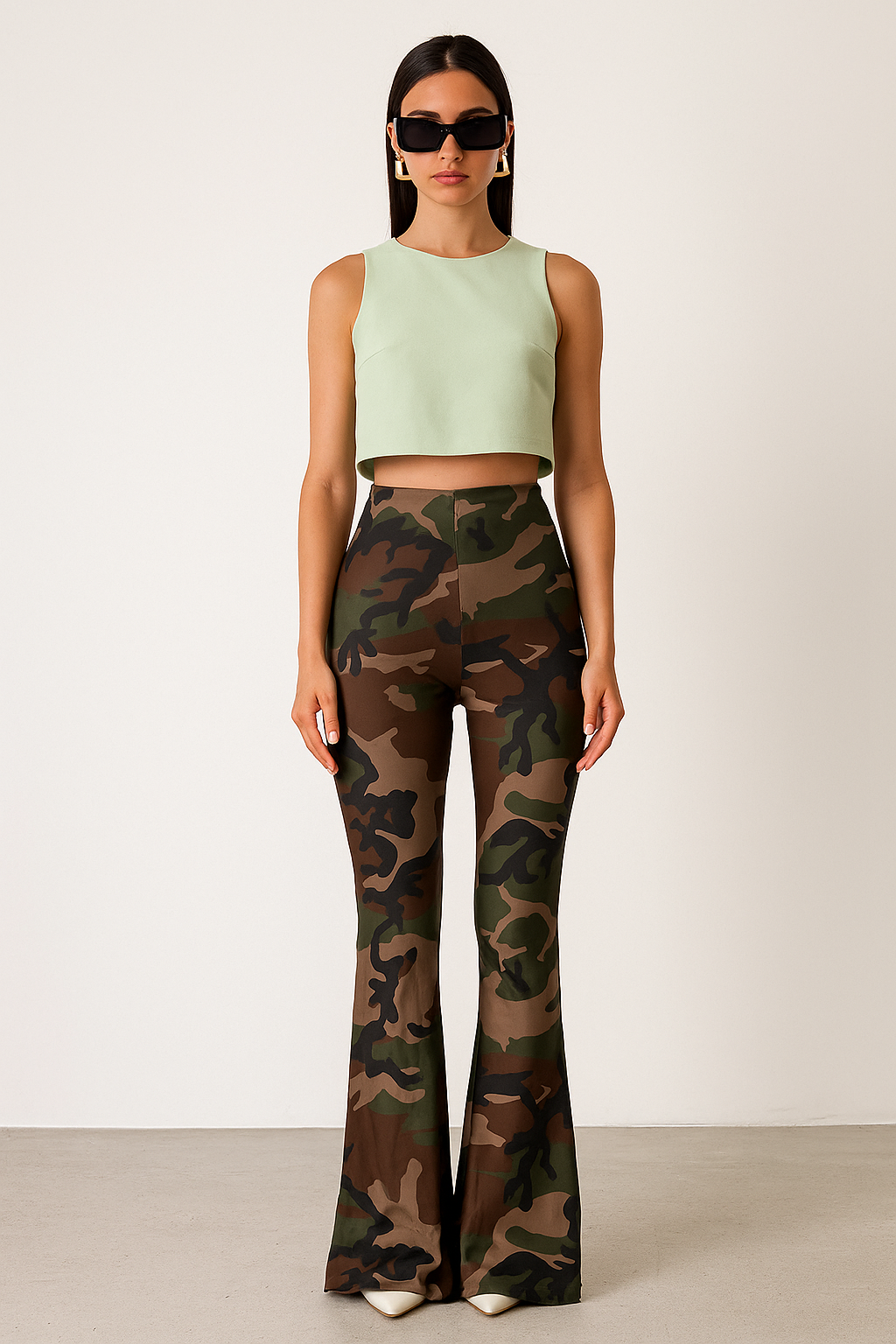Pantalone a zampa militare