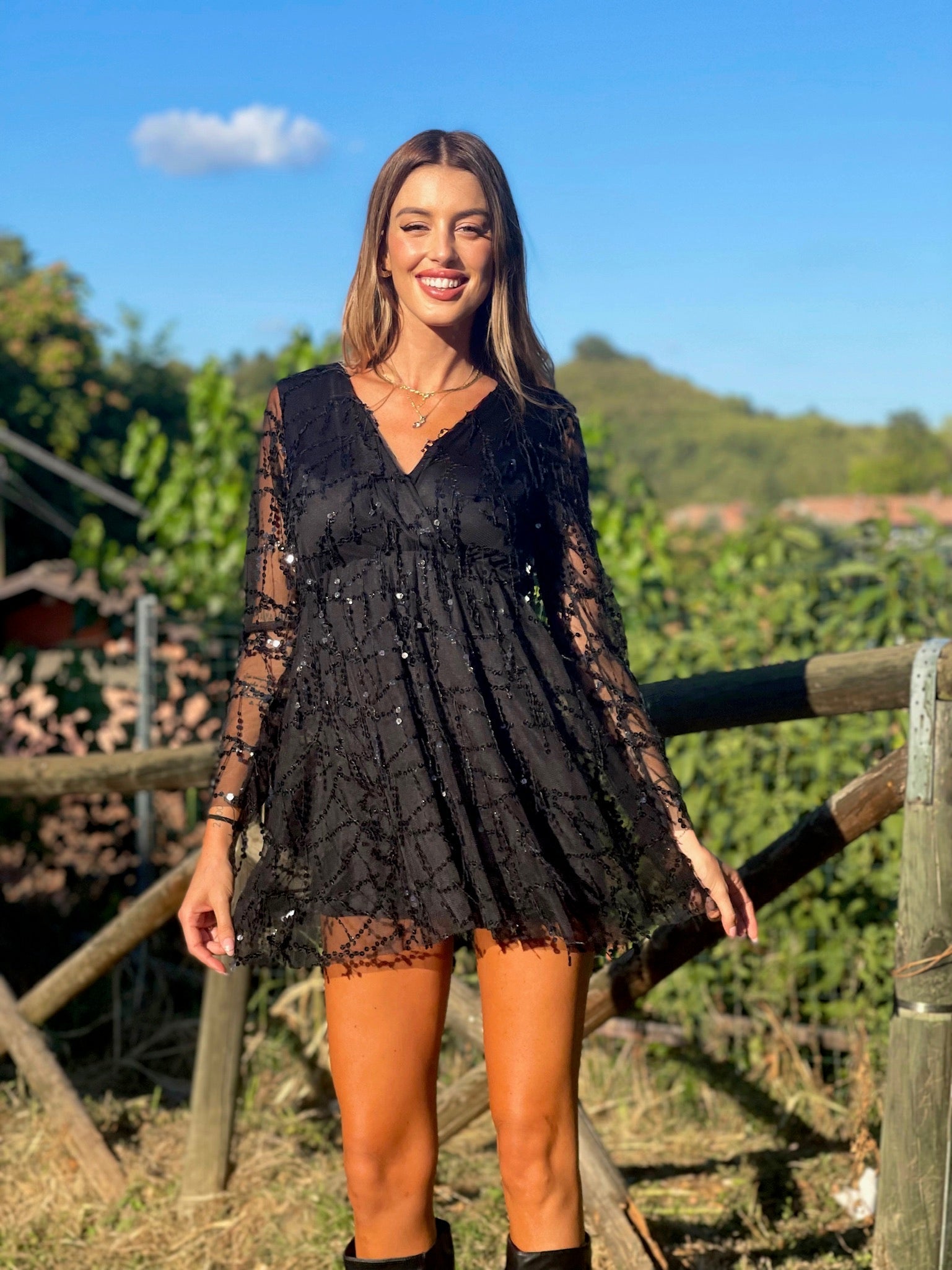 Abito con paillettes Nero