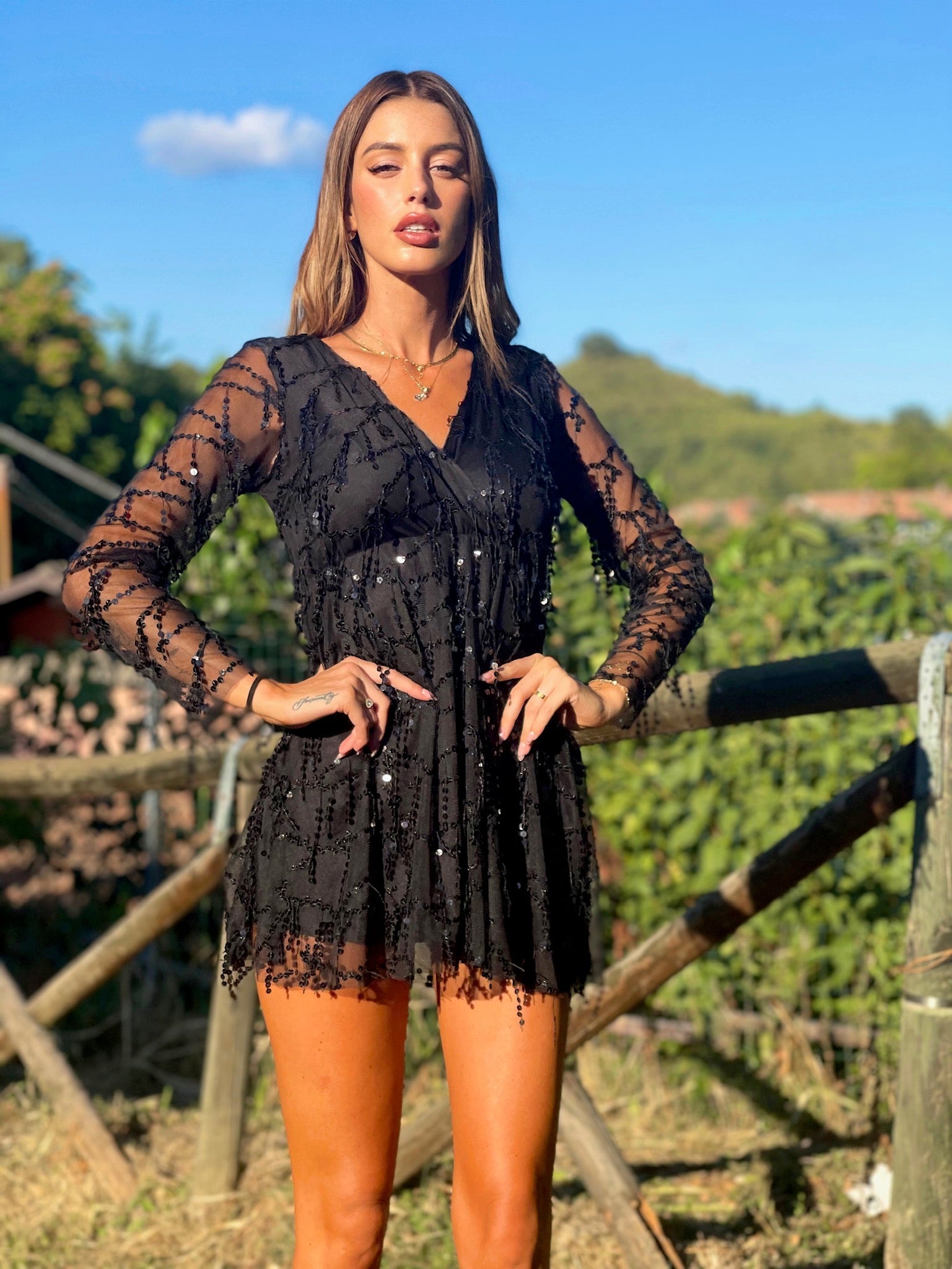 Abito con paillettes Nero