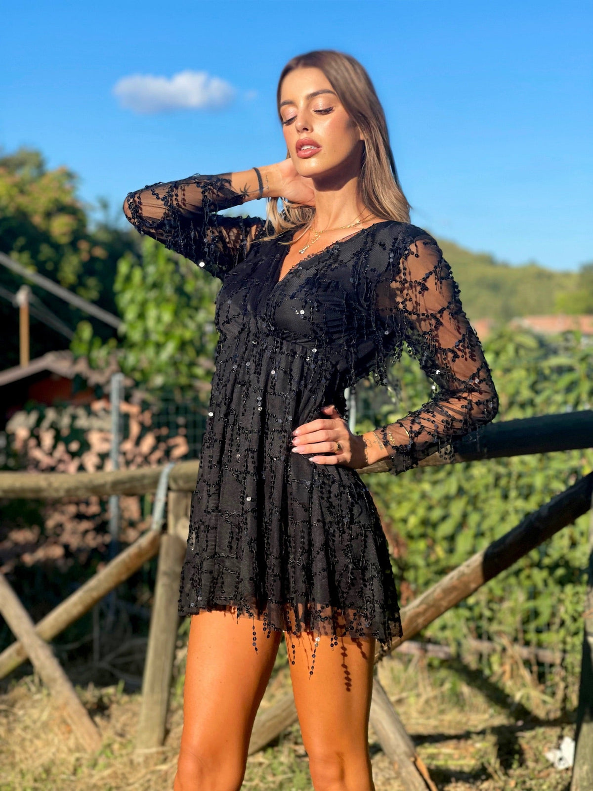 Abito con paillettes Nero