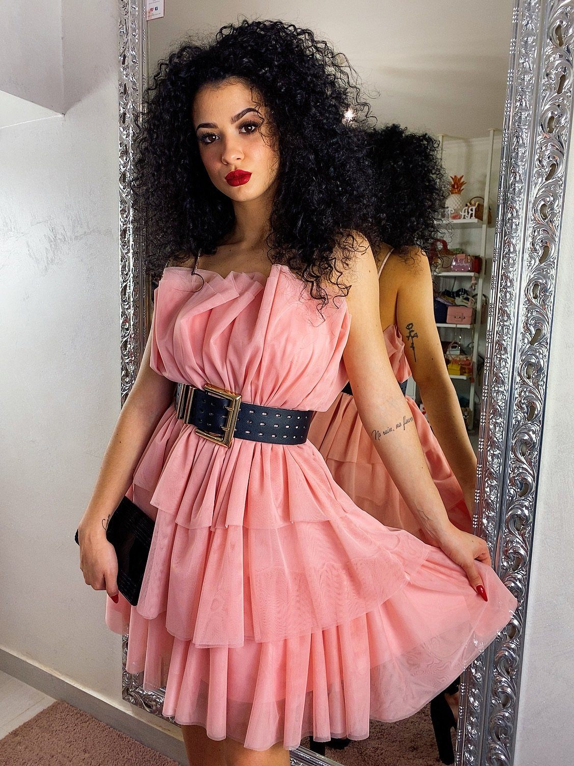 Abito a balze rosa Venere