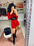 Abito in lana con balze e rouge