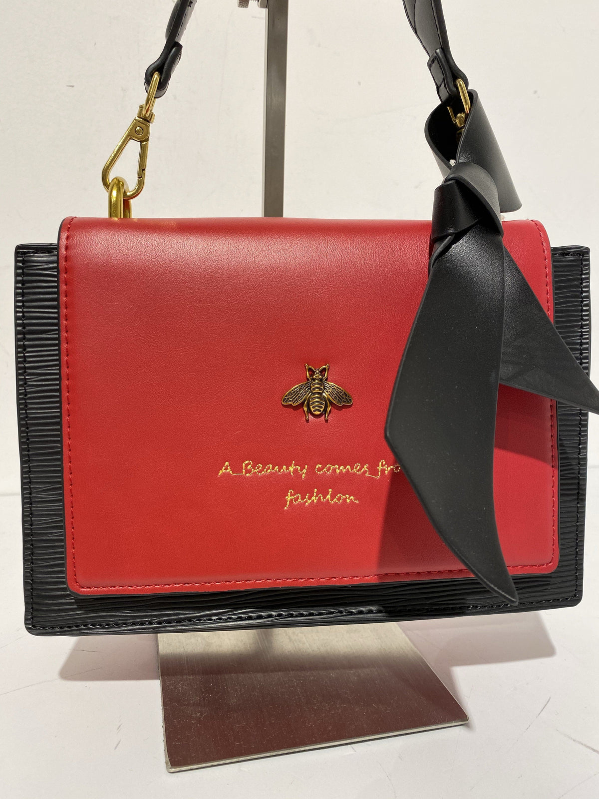 Bag red passion con fiocco
