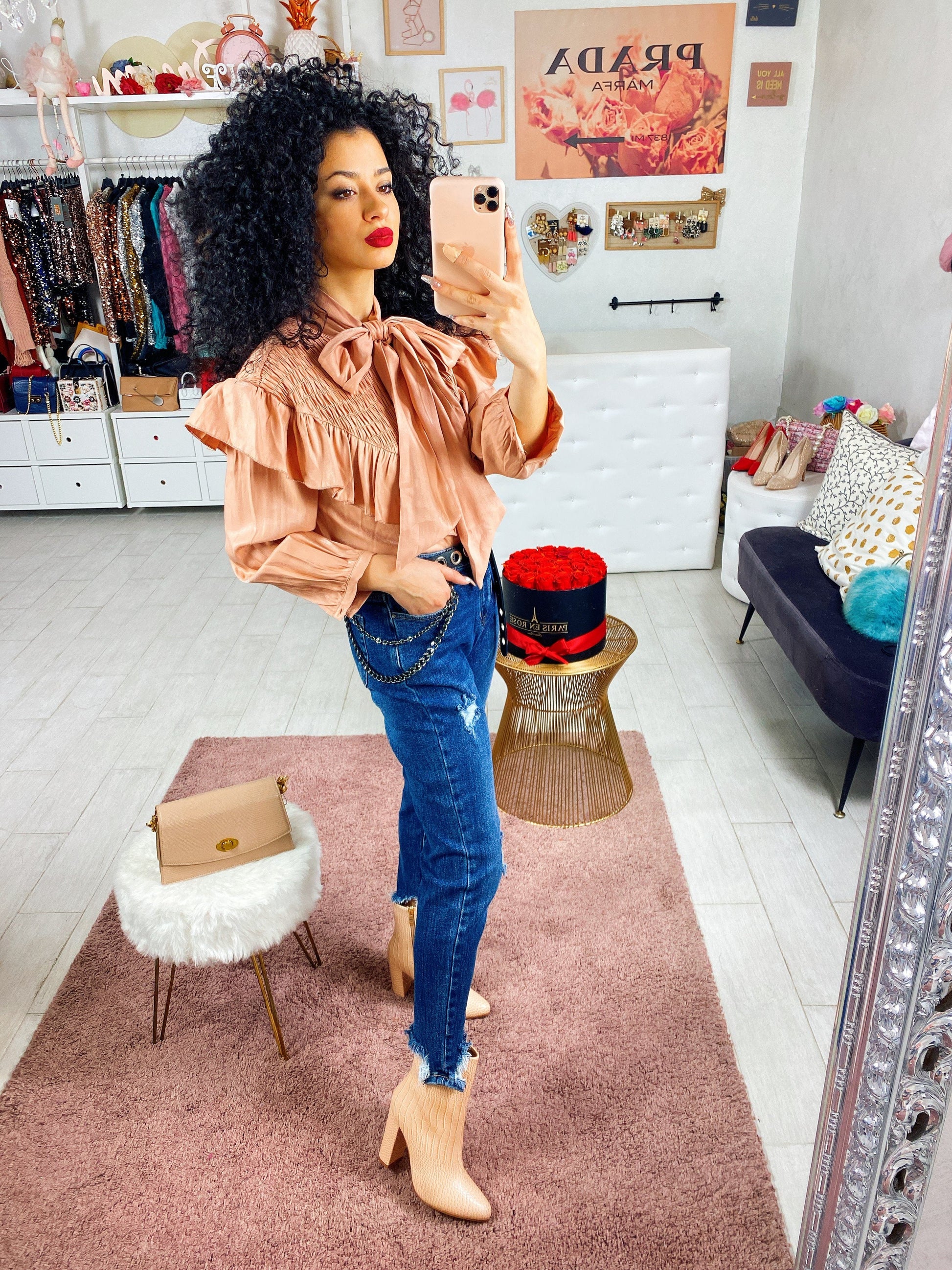 Camicia con maxi fiocco cipria