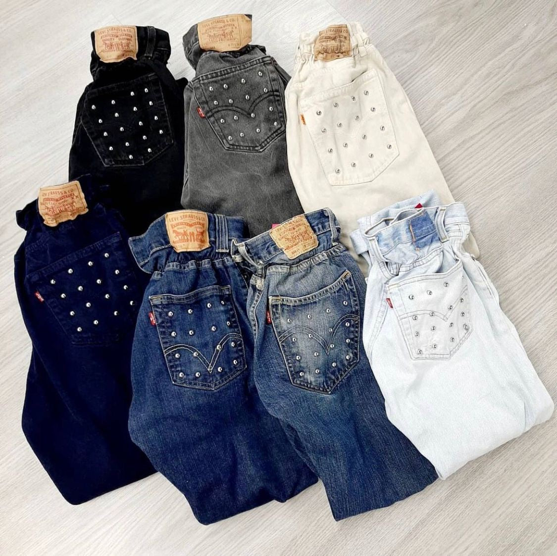 Levi’s Vintage a borchie a caramella nero