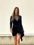 Abito nero con fusciacca e strass