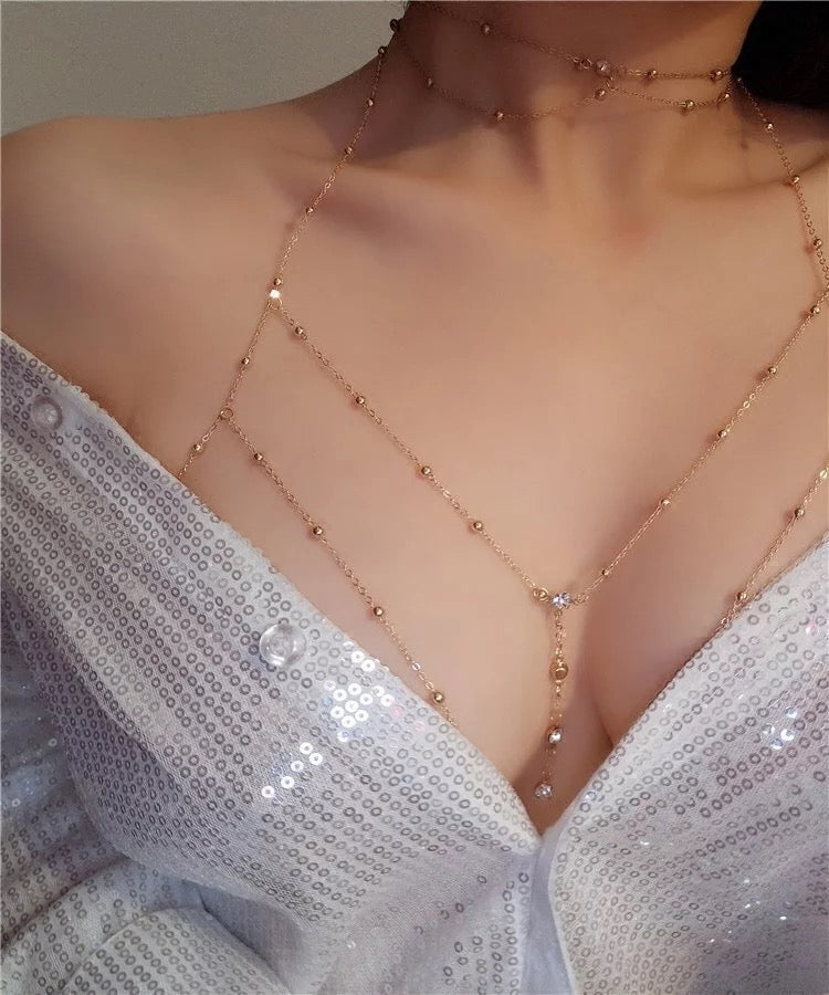 Collana collo con più catenine
