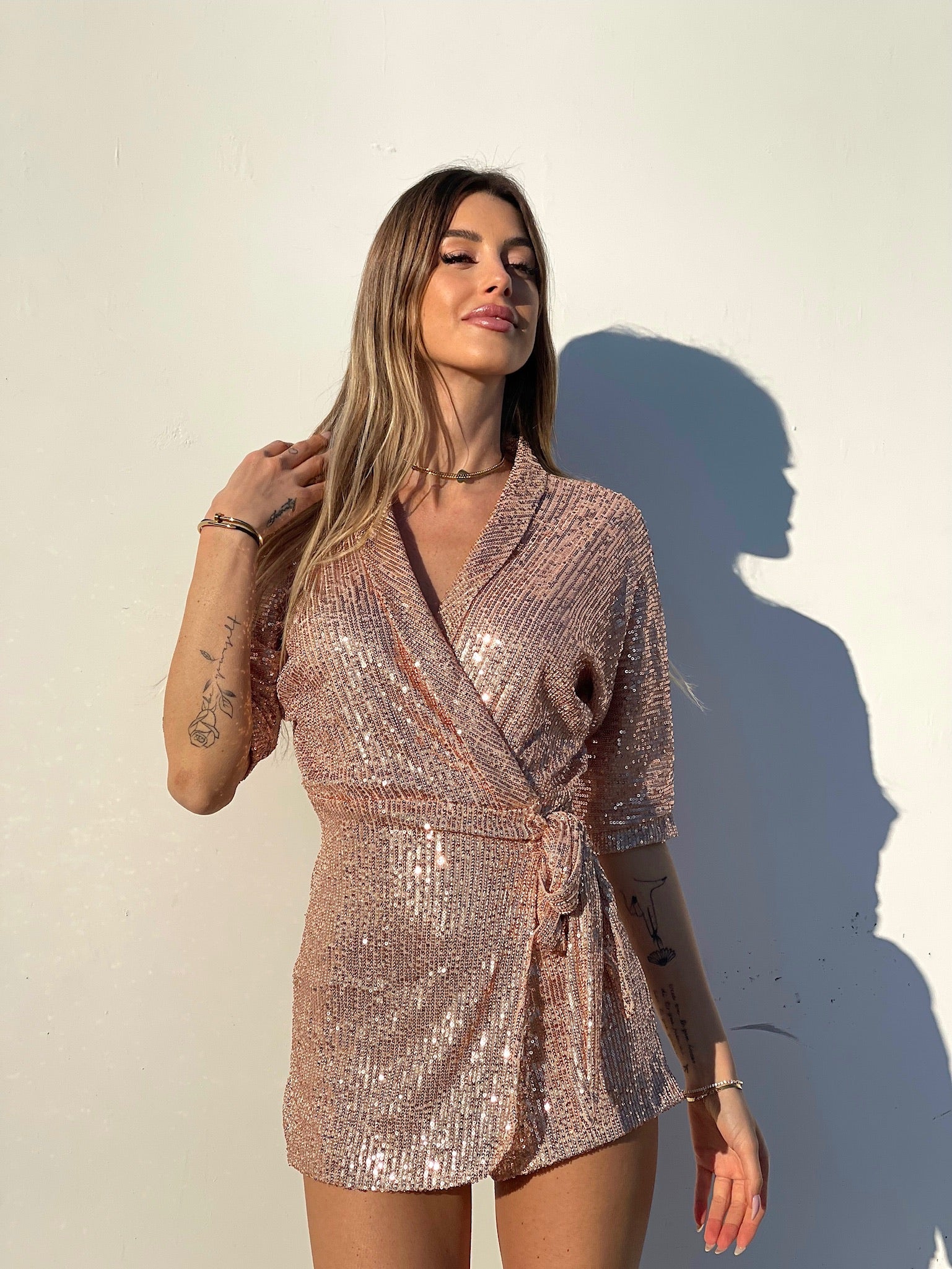 Tutina con paillette cipria