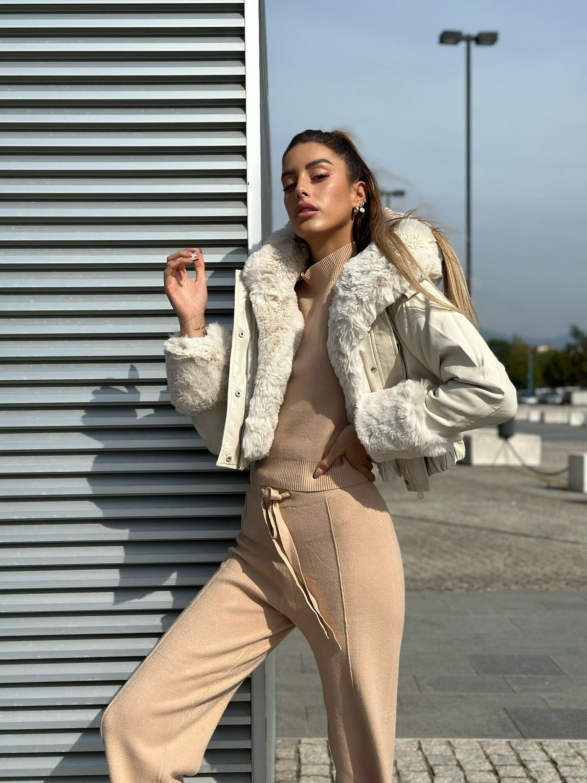 Giaccone beige con pelo
